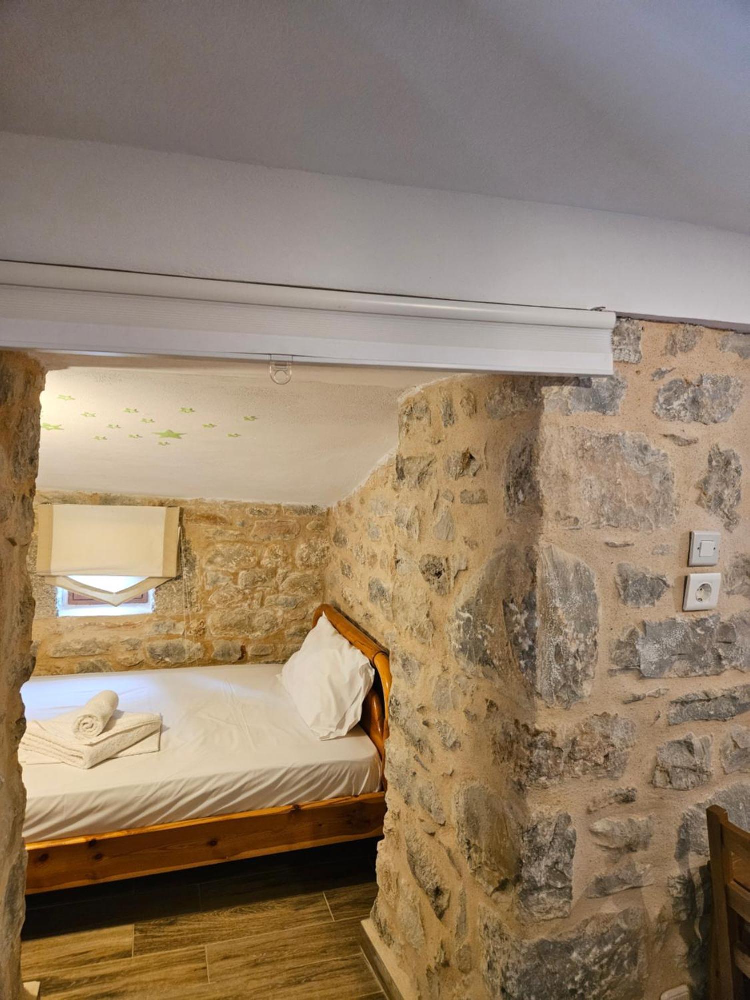 Apartment Kamares Stone House 2 *